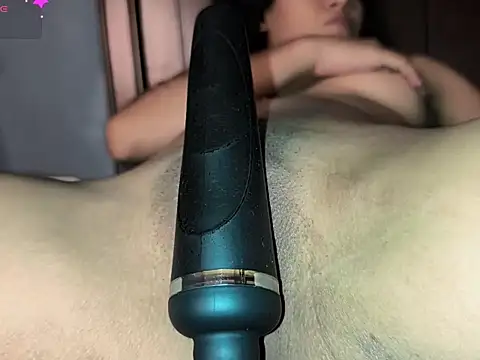 Snapshot of Angelic_AP chatting on September 2025 03:43:01 AM Angelic AP online show from September 2025 03:43:01 AM