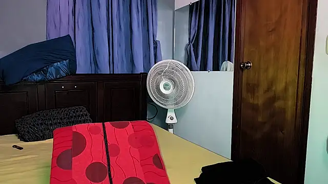 Snapshot of Angelic_AP chatting on November 2025 04:44:02 AM Angelic AP online show from November 2025 04:44:02 AM