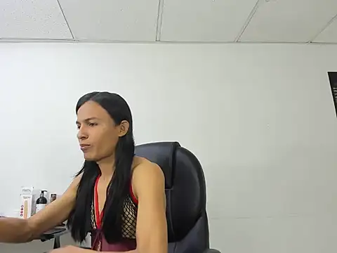 Snapshot of Aisha_hotts777 chatting on September 2025 02:04:01 AM Aisha hotts777 online show from September 2025 02:04:01 AM