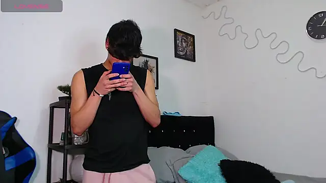 Snapshot of Gael_Jones chatting on October 2025 04:51:02 AM Gael Jones online show from October 2025 04:51:02 AM