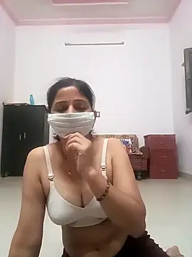 Snapshot of BITEXBABYlove chatting on October 2025 02:47:02 PM BITEXBABYlove online show from October 2025 02:47:02 PM