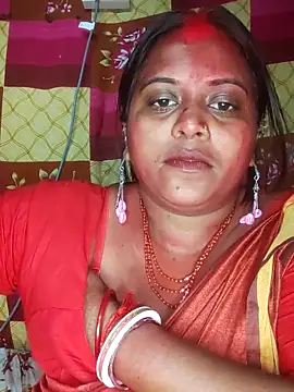 Hot-Show2 online show from October 2025 04:37:01 PM