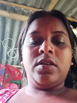 Hot-Show2 online show from October 2025 07:39:01 AM