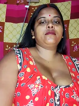 Hot-Show2 online show from November 2025 04:31:02 PM