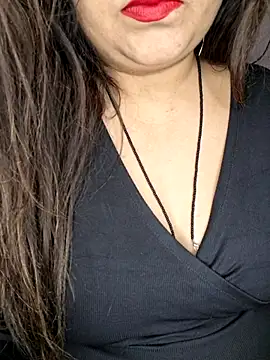 Snapshot of indian-hotmilfs chatting on February 2026 07:45:02 PM indian-hotmilfs online show from February 2026 07:45:02 PM