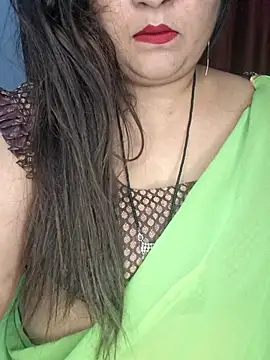 Snapshot of indian-hotmilfs chatting on February 2026 03:10:01 PM indian-hotmilfs online show from February 2026 03:10:01 PM