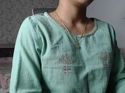 snow white123 online show from October 2025 08:19:01 PM