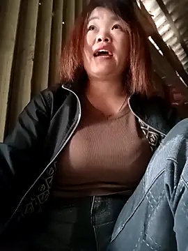 sukabae00 online show from April 2026 10:57:01 AM