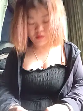 sukabae00 online show from April 2026 11:25:02 PM