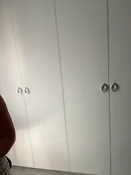 Snapshot of TenderLaGlamor chatting on October 2025 10:23:02 AM TenderLaGlamor online show from October 2025 10:23:02 AM