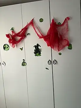 Snapshot of TenderLaGlamor chatting on October 2025 11:55:02 AM TenderLaGlamor online show from October 2025 11:55:02 AM