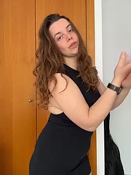 Snapshot of TenderLaGlamor chatting on March 2026 03:31:01 PM TenderLaGlamor online show from March 2026 03:31:01 PM