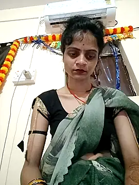 Snapshot of Sonam_dhakad chatting on October 2025 08:40:01 PM Sonam dhakad online show from October 2025 08:40:01 PM