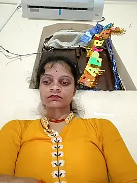 Snapshot of Sonam_dhakad chatting on October 2025 11:59:01 PM Sonam dhakad online show from October 2025 11:59:01 PM