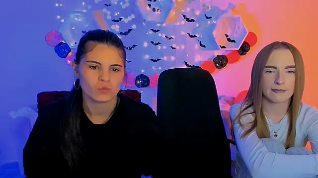 lizzie boom online show from October 2025 10:36:01 PM