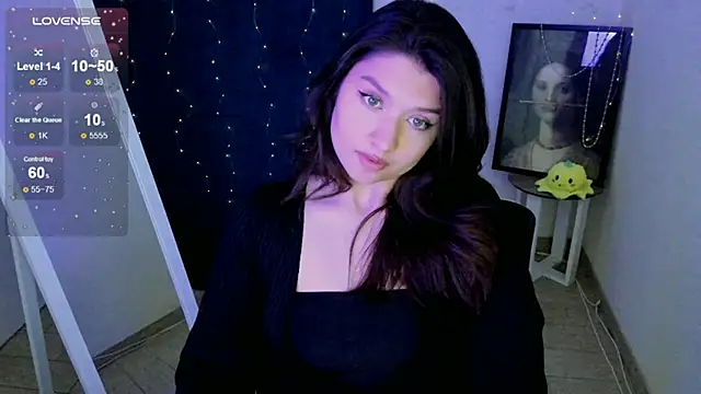 Snapshot of Sandra_Curly chatting on May 2026 12:54:02 PM Sandra Curly online show from May 2026 12:54:02 PM