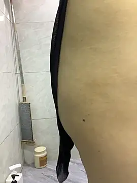 Snapshot of cgooh-611 chatting on September 2025 04:19:02 PM cgooh-611 online show from September 2025 04:19:02 PM