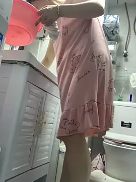 Snapshot of cgooh-611 chatting on November 2025 05:14:01 PM cgooh-611 online show from November 2025 05:14:01 PM