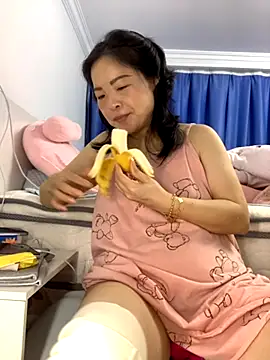 Snapshot of cgooh-611 chatting on November 2025 03:22:01 PM cgooh-611 online show from November 2025 03:22:01 PM