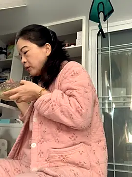 Snapshot of cgooh-611 chatting on November 2025 03:28:01 AM cgooh-611 online show from November 2025 03:28:01 AM