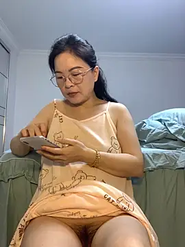 Snapshot of cgooh-611 chatting on June 2026 04:22:02 AM cgooh-611 online show from June 2026 04:22:02 AM