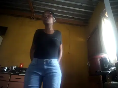 Caramelchick01 online show from September 2025 09:45:02 AM