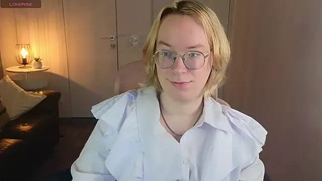 Snapshot of Amanda_Butlerr chatting on July 2026 01:50:01 PM Amanda Butlerr online show from July 2026 01:50:01 PM