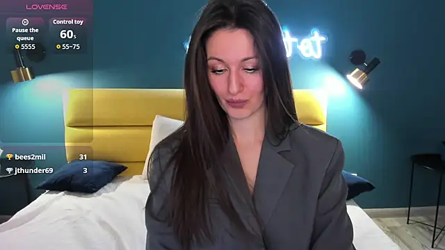 Joan Nelson online show from March 2026 01:31:02 AM