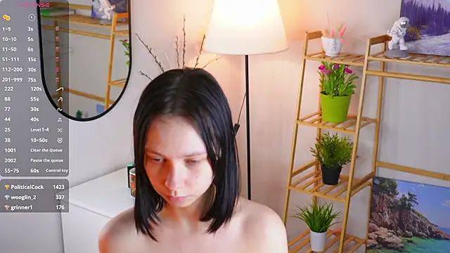 SuzanneHowse online show from February 2026 06:22:01 AM