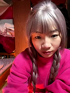 AAANINE22 online show from October 2025 02:13:01 PM