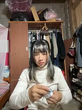 AAANINE22 online show from October 2025 06:02:02 AM