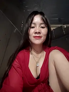 TinTim02 online show from April 2026 10:14:02 AM
