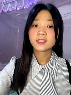 thaoyeuuu online show from September 2025 03:19:01 AM