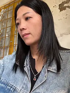 thaoyeuuu online show from October 2025 03:26:01 AM