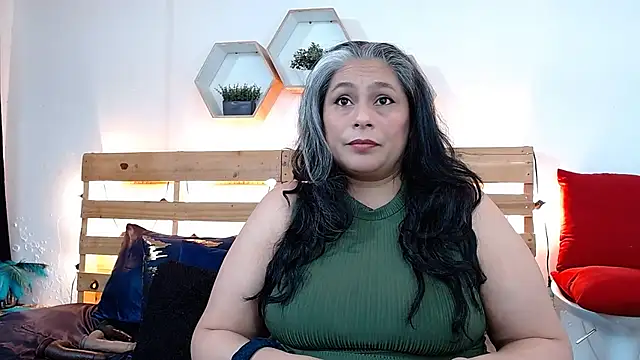 sheila reeves2772 online show from October 2025 04:57:02 PM