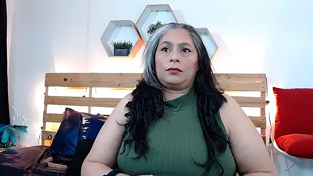 sheila reeves2772 online show from October 2025 03:58:01 PM