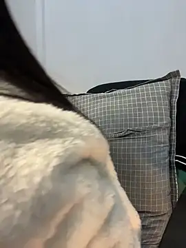 bunny b4nny online show from December 2025 04:25:02 PM