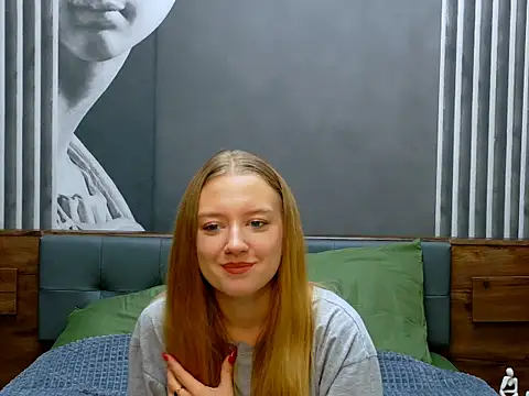 DarcyWilsy online show from October 2025 09:01:01 PM