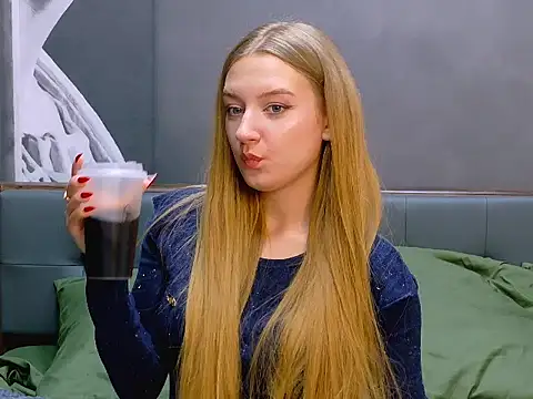 DarcyWilsy online show from October 2025 07:03:01 PM