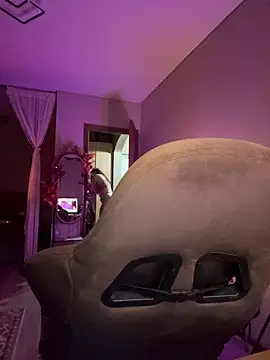 Snapshot of Mariiiiiway chatting on October 2025 07:40:01 PM Mariiiiiway online show from October 2025 07:40:01 PM