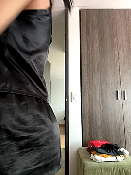 Victoria alson online show from October 2025 03:24:02 PM