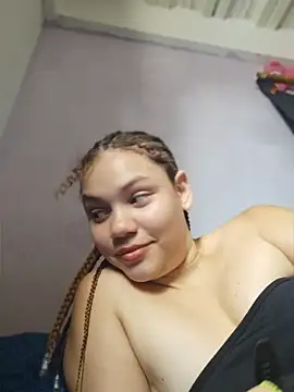 SirenRouge 69 online show from May 2026 05:53:02 PM