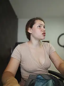 SirenRouge 69 online show from May 2026 08:14:02 PM