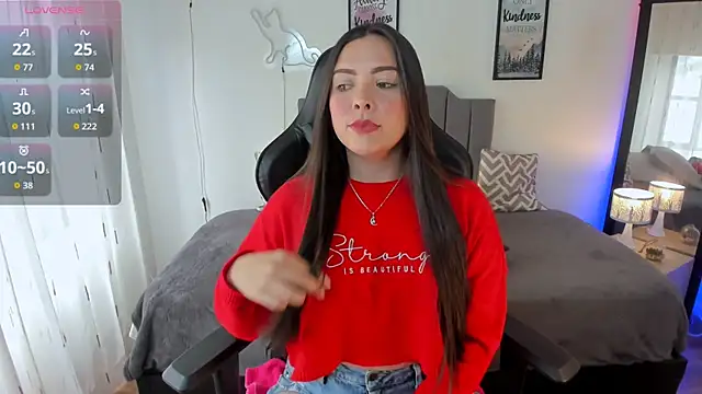 Snapshot of amaia_monet chatting on September 2025 07:03:02 PM amaia monet online show from September 2025 07:03:02 PM