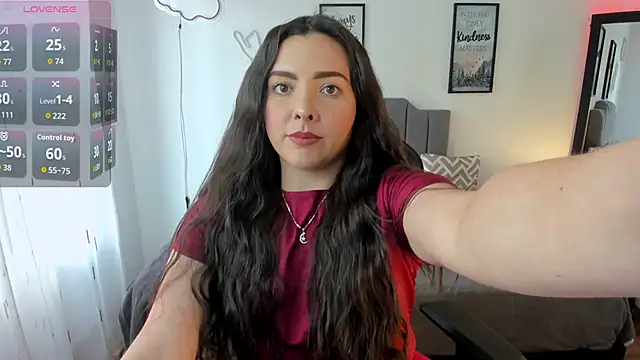 Snapshot of amaia_monet chatting on October 2025 08:20:01 PM amaia monet online show from October 2025 08:20:01 PM