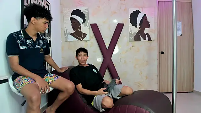 BEAUTY BOYS1 online show from March 2026 01:37:01 PM