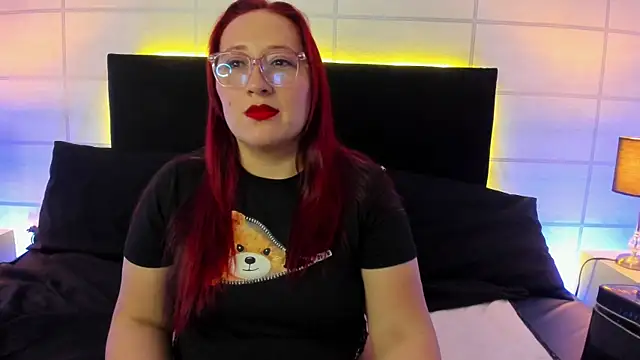 Snapshot of fieryluciana chatting on October 2025 03:40:01 AM fieryluciana online show from October 2025 03:40:01 AM