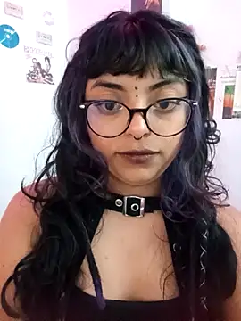 Snapshot of Kirmy_mi chatting on September 2025 05:48:01 PM Kirmy mi online show from September 2025 05:48:01 PM