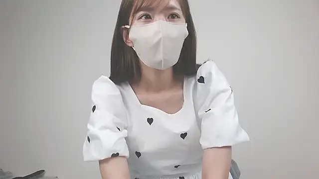Snapshot of Minami_jjj chatting on September 2025 01:16:02 AM Minami jjj online show from September 2025 01:16:02 AM