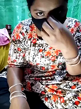 Snapshot of Mistompa24 chatting on November 2025 04:37:02 AM Mistompa24 online show from November 2025 04:37:02 AM